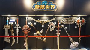 World-of-Warcraft_weapons_wall_20210313