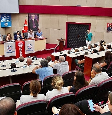 avcilar-belediyesinde-toplu-is-sozlesmesi-coskusu.jpg