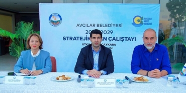 avcilarda-katilimciligi-arttirmak-amaciyla-paydaslarin-goruslerini-almak-icin-avcilar-belediyesi-2025-2029-yillari-stratejik-plan-calistayi-duzenlendi.jpg