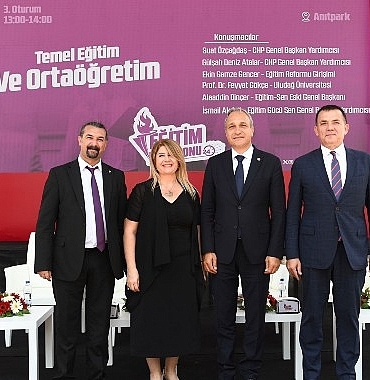 baskan-ozyigit-turkiyede-model-olan-projeyi-egitim-maratonunda-anlatti.jpg