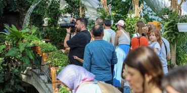baskan-pekyatirmaci-misafirlerimizi-kelebeklerin-mucizevi-yasam-seruvenine-taniklik-etmek-icin-bahcemize-davet-ediyoruz.jpg