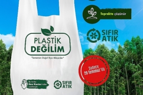 bim-musterilerine-nisasta-bazli-cevre-dostu-torba-hediye-ediyor.jpg
