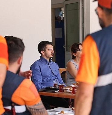 cankaya-belediye-baskani-huseyin-can-guner-ilce-genelinde-yenilenen-parklari-yerinde-inceledi.jpg