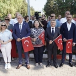 ege-universitesi-15-temmuzda-tek-yurek-oldu.jpg
