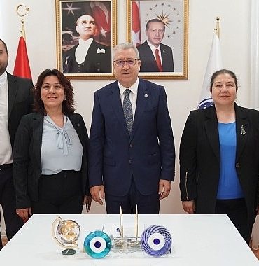 eu-toplum-ruh-sagligi-merkezinde-tedavi-goren-hastalar-aricilik-egitimlerini-basari-ile-tamamladilar.jpg