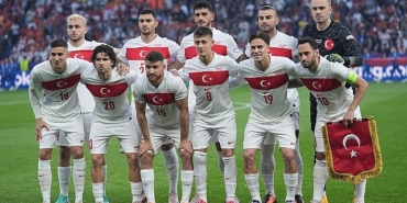 euro-2024-tutkunlari-tiktokta-bulustu.jpg