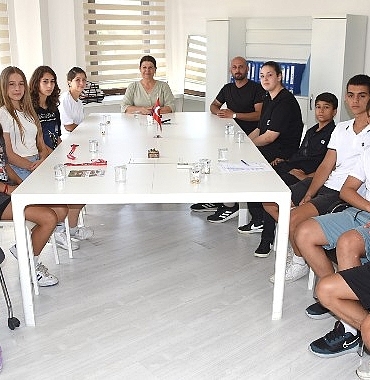 foca-belediyespor-kulubu-taekwondo-takimi-sporculari-17-19-temmuz-tarihlerinde-gaziemirde-gerceklesecek-olan-izmir-il-sampiyonasinda-mucadele-edecek.jpg