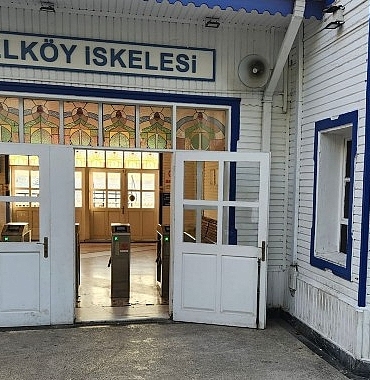 galataport-istanbul-deniz-dolmusun-cengelkoy-hatti-kullanima-acildi.jpg