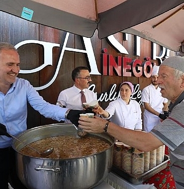 gastro-inegol-mutfagindan-asure-ikrami.jpg