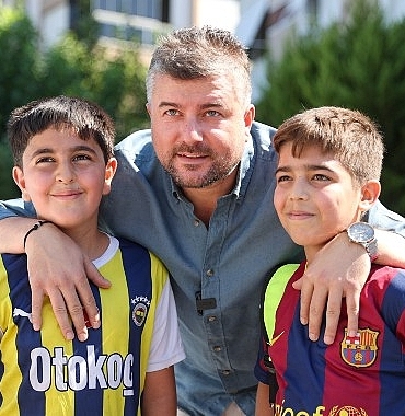 gelecegin-futbol-yildizlarina-baskan-dumandan-ziyaret.jpg