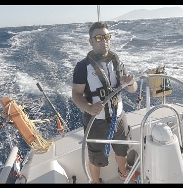 hem-ruzgar-hem-dalgalarla-mucadele-ederek-birinci-olan-orange-sailing-takiminin-heyecanli-hikayesi-cok-yakinda-gainde.jpg