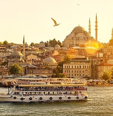 ibb-afet-isleri-dairesi-baskanligi-akom-istanbulda-sicakliklarin-yeni-hafta-boyunca-33-36-dereceler-araliginda-seyredecegini-acikladi.jpg