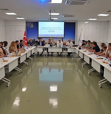 izmir-buyuksehir-belediyesi-sokakta-yasayan-canlar-icin-eylem-plani-hazirlaniyor.jpg