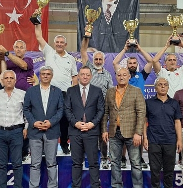 kahramankazan-belediyespor-turkiye-ucuncusu-oldu.jpg