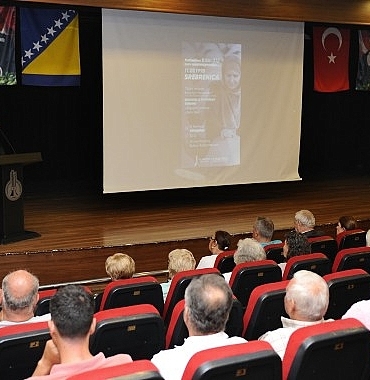karsiyaka-srebrenica-soykirimini-unutmadi.jpg