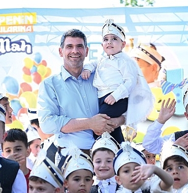 kartepe-belediyesi-tarafindan-her-yil-duzenlenen-14-geleneksel-sunnet-soleni-kayit-alma-islemleri-basladi.jpg
