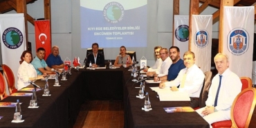 kiyi-ege-belediyeler-birligi-encumen-toplantisi-efes-selcukta-gerceklesti.jpg