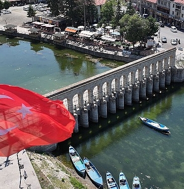 konya-turizm-ajansi-beysehir-turlari-ile-sehrin-tanitimina-katki-sagliyor.jpg
