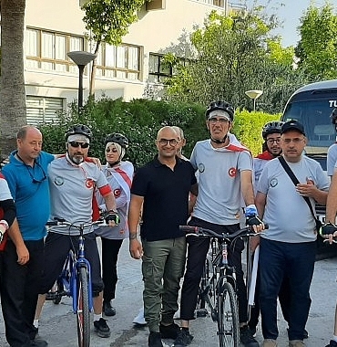 konyadaki-gorme-engelliler-kibris-baris-harekatinin-50-yil-donumunde-kktcde-pedal-cevirdi.jpg