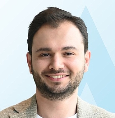 kulaktan-dolma-bilgiler-anne-adaylarini-strese-sokuyor.jpg