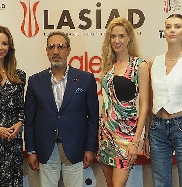 laleli-muhtesem-moda-sovuna-hazir.jpg