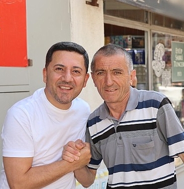 nevsehir-belediye-baskani-rasim-ari-belediye-olarak-esnaflarimizin-yasadiklari-sorunlari-dinlemek-ve-cozum-uretmek-bizim-en-onemli-gorevlerimizden-biridir-dedi.jpg