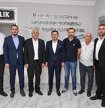 nevsehir-belediye-baskani-rasim-ari-nevsehir-belediyesi-olarak-her-zaman-esnaf-ve-sanatkarlarin-yanlarinda-olacaklarini-ve-meslek-odalari-ile-isbirligi-icerisinde-hizmet-ureteceklerini-soyledi.jpg