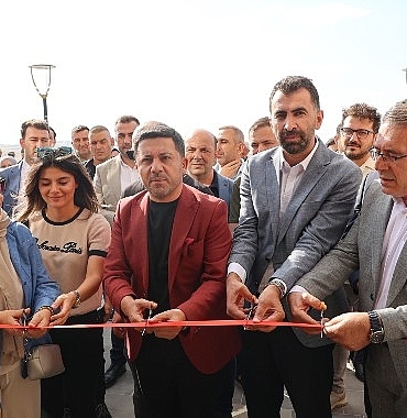 nevsehir-belediyesi-tarafindan-yapimi-tamamlanan-ve-bolge-turizmine-ciddi-katkilar-saglayacak-olan-kayasehir-vr-merkezi-duzenlenen-torenle-hizmete-girdi.jpg