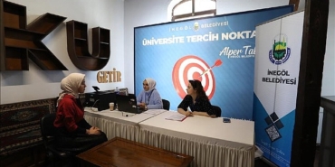 ogrencilere-ucretsiz-universite-tercih-danismanligi-verilecek.jpg