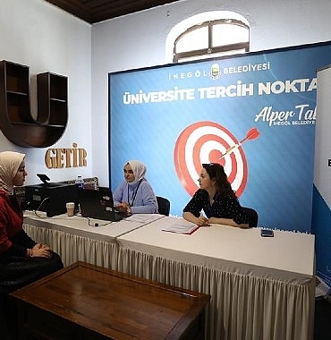 ogrencilere-ucretsiz-universite-tercih-danismanligi-verilecek.jpg