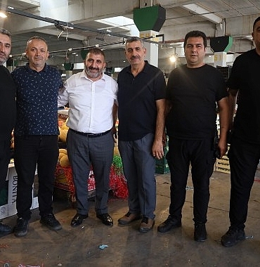 pazarci-esnafi-istedi-buyuksehir-yapti.jpg