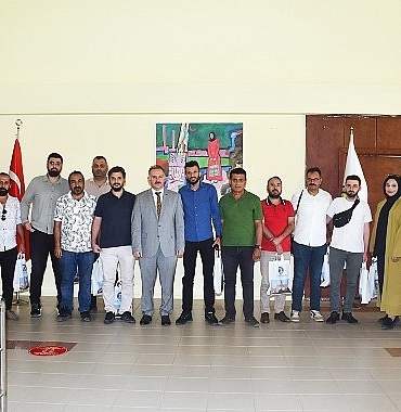 rektor-gulluoglundan-tercih-yapacak-ogrencilere-kaliteli-egitim-ve-sosyal-imkanlar-vurgusu.jpg