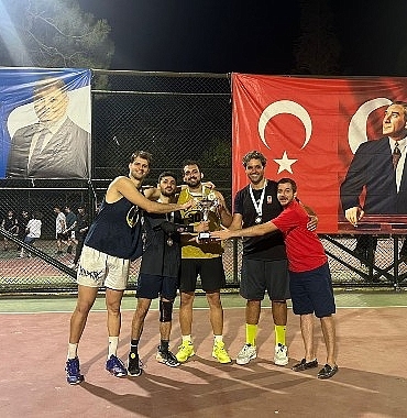 sokak-basketbolunda-heyecan-dorukta.jpg