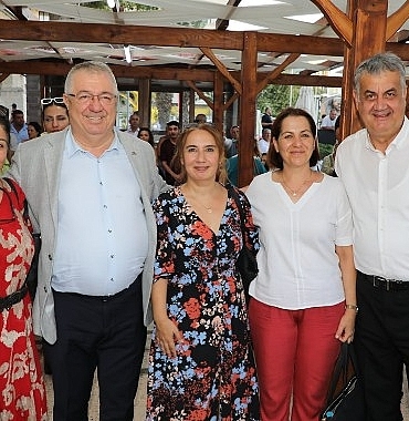 tarihi-cinaralti-cay-bahcesi-yeniden-acildi.jpg