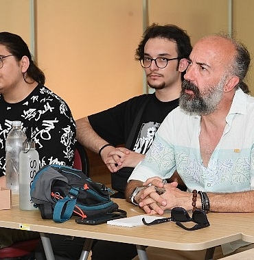yaz-donemi-atolyeleri-yogun-ilgiyle-basladi.jpg