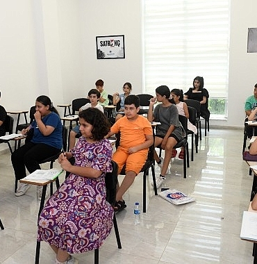 yenisehir-belediyesinin-ingilizce-kursu-basladi.jpg
