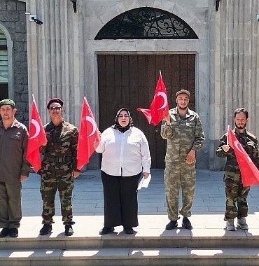 30-agustos-zafer-bayrami-nevsehir-belediyesi-ozel-insanlar-egitim-merkezinde-coskuyla-kutlandi.jpg