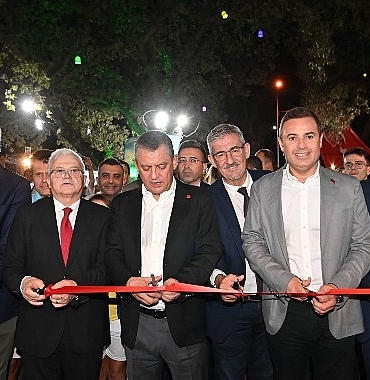 34-burhaniye-oren-turizm-ve-kultur-festivali-chp-genel-baskani-ozgur-ozelin-katilimi-ile-acildi.jpg