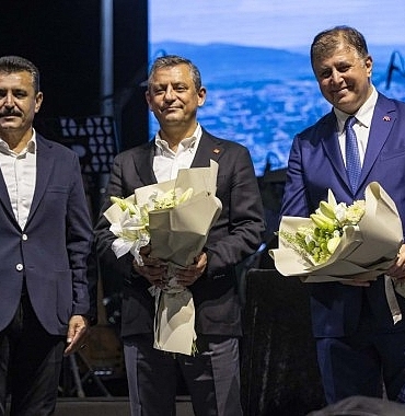 38-dikili-kultur-demokrasi-ve-emek-festivali-chp-genel-baskani-ozgur-ozelle-basladi.jpg