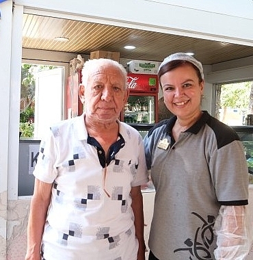 aydin-buyuksehir-belediye-baskani-ozlem-cercioglu-artan-yasam-maliyetlerine-karsi-vatandaslarin-yaninda-olmaya-devam-ediyor.jpg