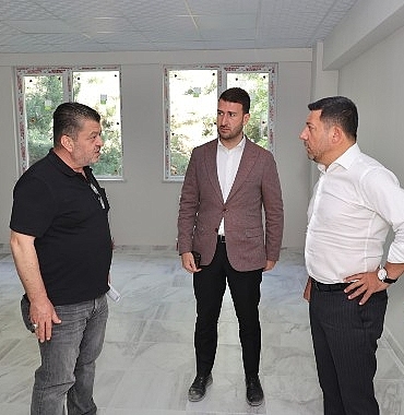 baskan-ari-yapimi-devam-eden-ozel-insanlar-egitim-merkezi-ek-binasinda-incelemelerde-bulundu.jpg
