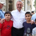 baskan-buyukakin-bu-sevgiye-layik-olmak-icin-calisiyoruz.jpg