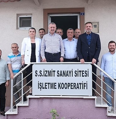 baskan-buyukakin-sanayi-sitesini-ziyaret-etti.jpg