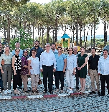 baskan-celik-merkez-mahalle-muhtarlariyla-bulustu.jpg