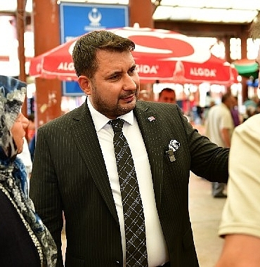baskan-cirpanoglundan-pazar-ziyareti.jpg