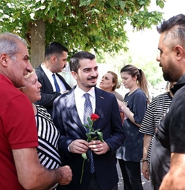 baskan-guner-guvenpark-yenileme-calismalarini-inceledi.jpg