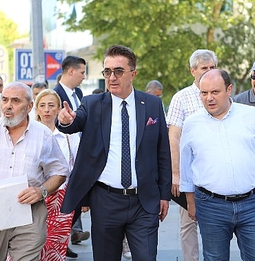 baskan-mutlunun-10uncu-duragi-yenidogan.jpg