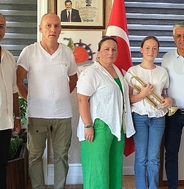 baskan-topalogluna-cimcimden-nezaket-ziyareti.jpg