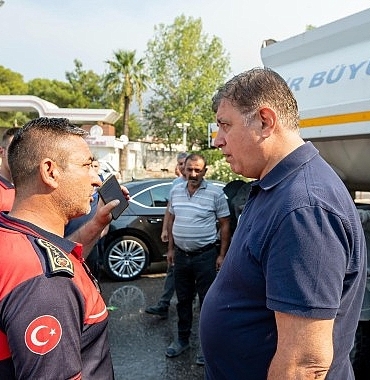 baskan-tugay-yanginin-etkiledigi-bolgelerde-incelemelerde-bulundu.jpg