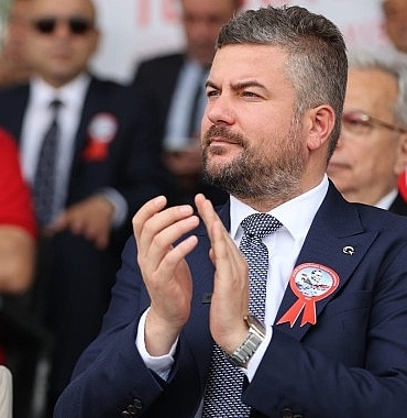 belediye-baskani-gorkem-dumandan-buca-standina-davet.jpg